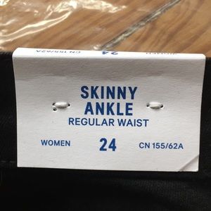 H&M skinny ankle regular waist jeans